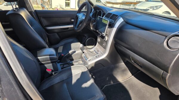 Suzuki Grand Vitara 1.9 DDiS 5 porte DDIS Luxe € 6.500,00 - immagine 12