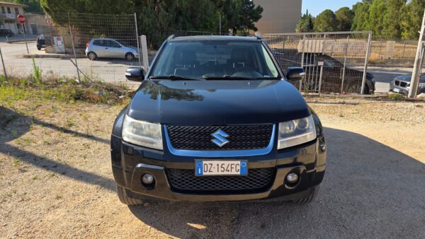 Suzuki Grand Vitara 1.9 DDiS 5 porte DDIS Luxe € 6.500,00