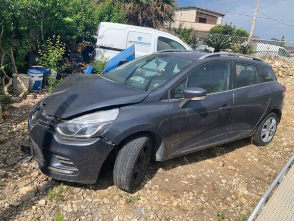 RENAULT CLIO 1.5 DCI 90CV SPORTER 2018 ENERGY LIFE E6 € 2.000,00