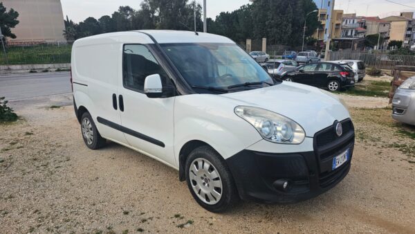 FIAT DOBLO’ CARGO 1.6 MULTIJET 16V 105CV SX 2014 FURGONE E5 EW212NP  € 5.000,00+IVA - immagine 10