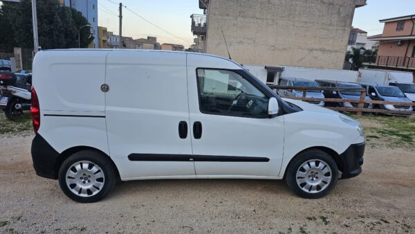 FIAT DOBLO’ CARGO 1.6 MULTIJET 16V 105CV SX 2014 FURGONE E5 EW289NP 5.500,00+IVA - immagine 8