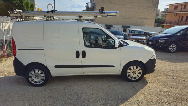 FIAT DOBLO’ CARGO 1.6 MULTIJET 16V 105CV SX 2014 FURGONE E5  EV786PR  € 5.500,00+IVA - immagine 6