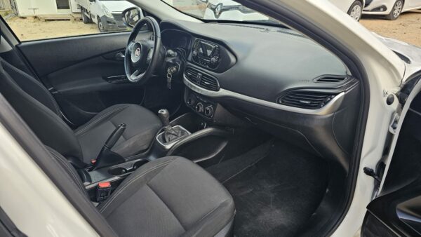 FIAT TIPO 1.3 MTJ 95 CV  2017 E6  VENDUTA - immagine 5