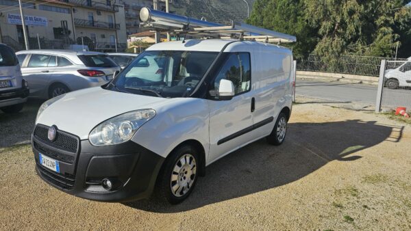 FIAT DOBLO’ CARGO 1.6 MULTIJET 16V 105CV SX 2014 FURGONE E5   EW224NP VENDUTO - immagine 4