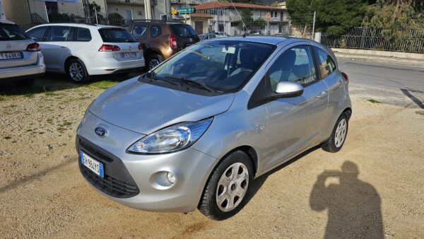 FORD KA 1.3 TDCi  2011  PLUS   € 4.000,00 - immagine 2