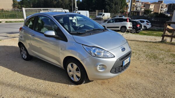 FORD KA 1.3 TDCi  2011  PLUS   € 4.000,00 - immagine 3