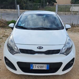 KIA RIO 1.1 CRDi  75 CV  ACTIVE 2013 E5 € 5.500,00