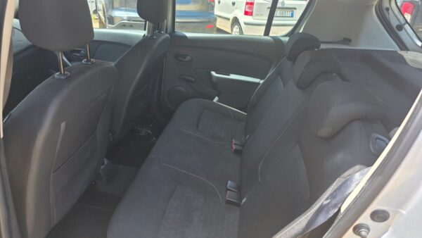 Dacia Sandero 1.5 dCi  75 CV 2015 Ambiance  E5 € 6.800,00 - immagine 7