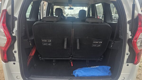 Dacia Lodgy 1.5 dCi  107 CV  2014 Laureate E5 7 POSTI € 7.500,00 - immagine 12