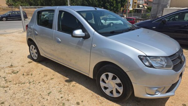 Dacia Sandero 1.5 dCi  75 CV 2015 Ambiance  E5 € 6.800,00 - immagine 12