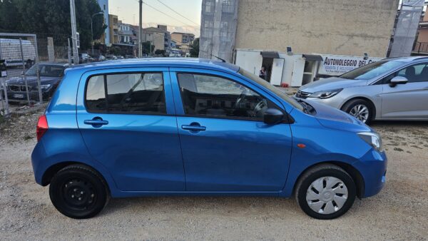 Suzuki Celerio 1.0  68 CV  2017 Easy E6 € 6.800,00 - immagine 10