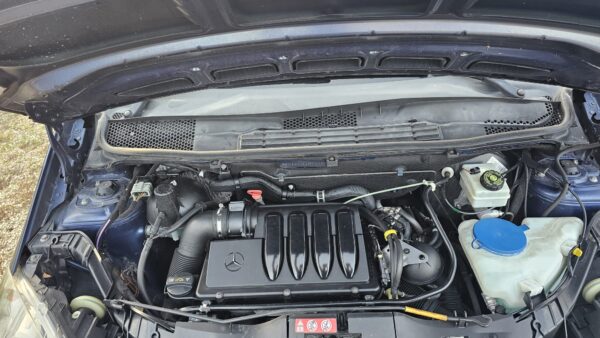 Mercedes Klasse A 180 CDI  110 CV  2010 Avantgarde CAMBIO AUTOMATICO E5 € 5.500,00 - immagine 7