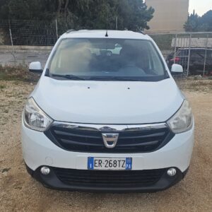 Dacia Lodgy 1.5 dCi  107 CV  2014 Laureate E5 7 POSTI € 7.500,00