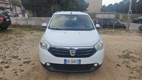 Dacia Lodgy 1.5 dCi  107 CV  2014 Laureate E5 7 POSTI € 7.500,00