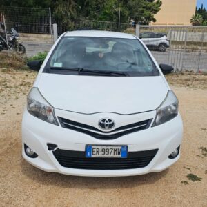 Toyota Yaris 1.4 D-4D 90 CV 2013 Active E5 € 6.800,00