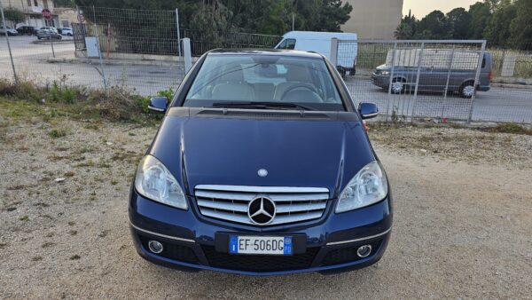 Mercedes Klasse A 180 CDI  110 CV  2010 Avantgarde CAMBIO AUTOMATICO E5 € 5.500,00