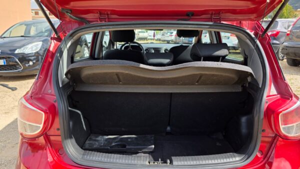 Hyundai i10 1.0 70 CV GPL 2014 Classic  € 4.500,00 - immagine 11
