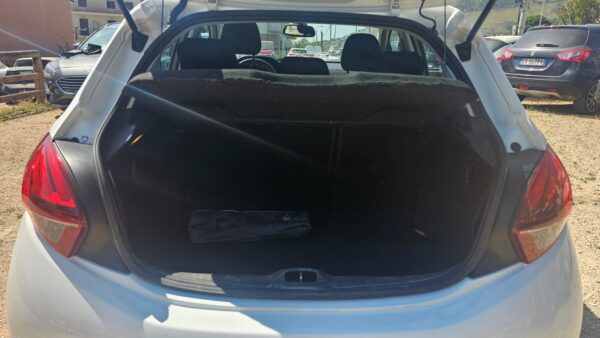Peugeot 208 1.2 e-VTi  82 CV   2015 Allure  VENDUTA - immagine 7