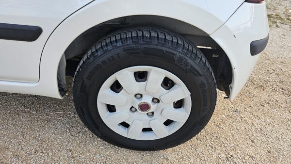 Fiat Panda 1.2  60 CV GPL  2010 Active  € 3.900,00 X NEO PATENTATI - immagine 7