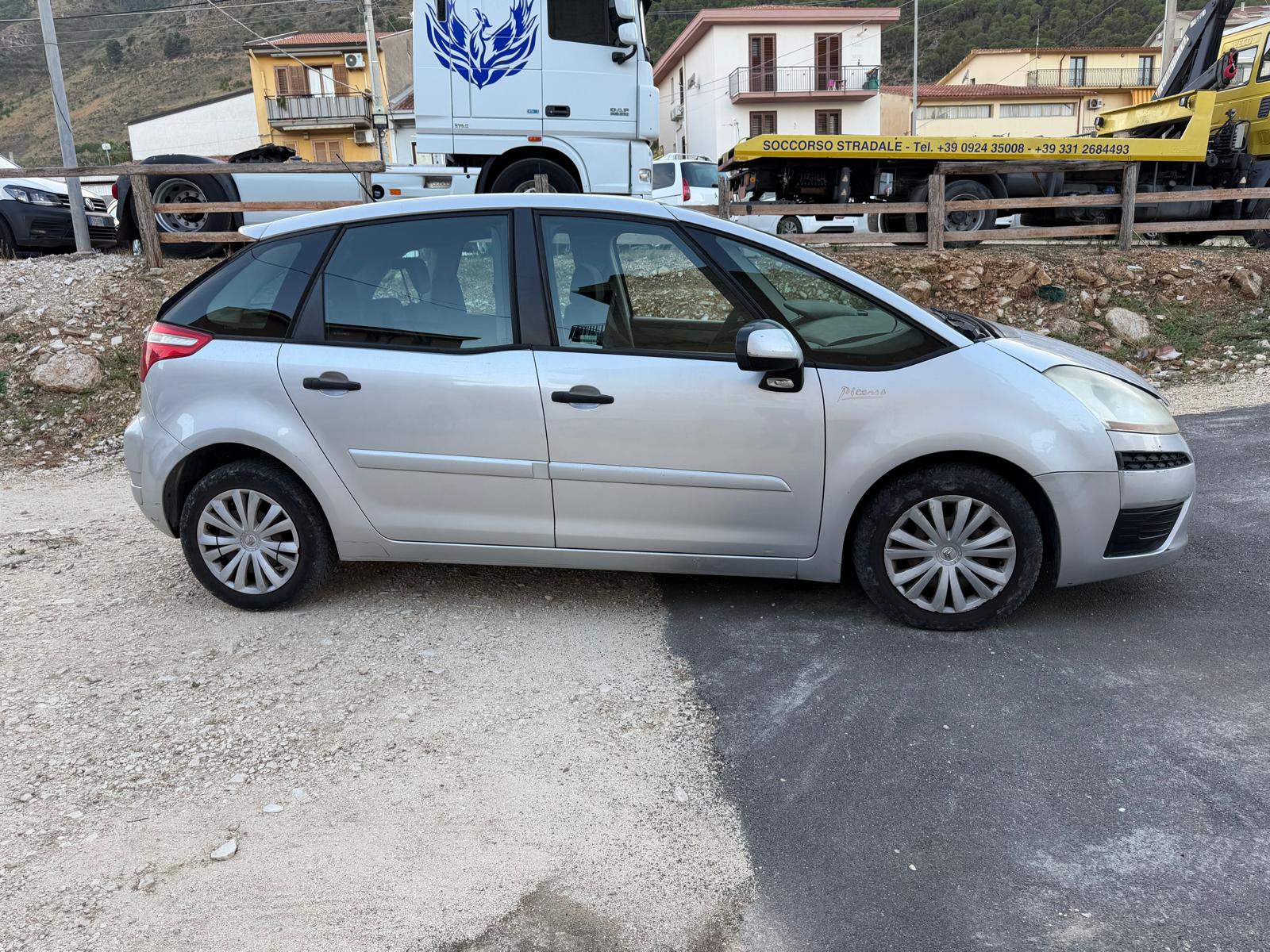 CITROEN C4 1.6 DIESEL 80.00 KW ANNO 2007 KM 309.000 CAMBIO AUTOMATICO € 1000.00 ⚠️ DIFETTO ALLA CENTRALINA DEL CAMBIO - immagine 11