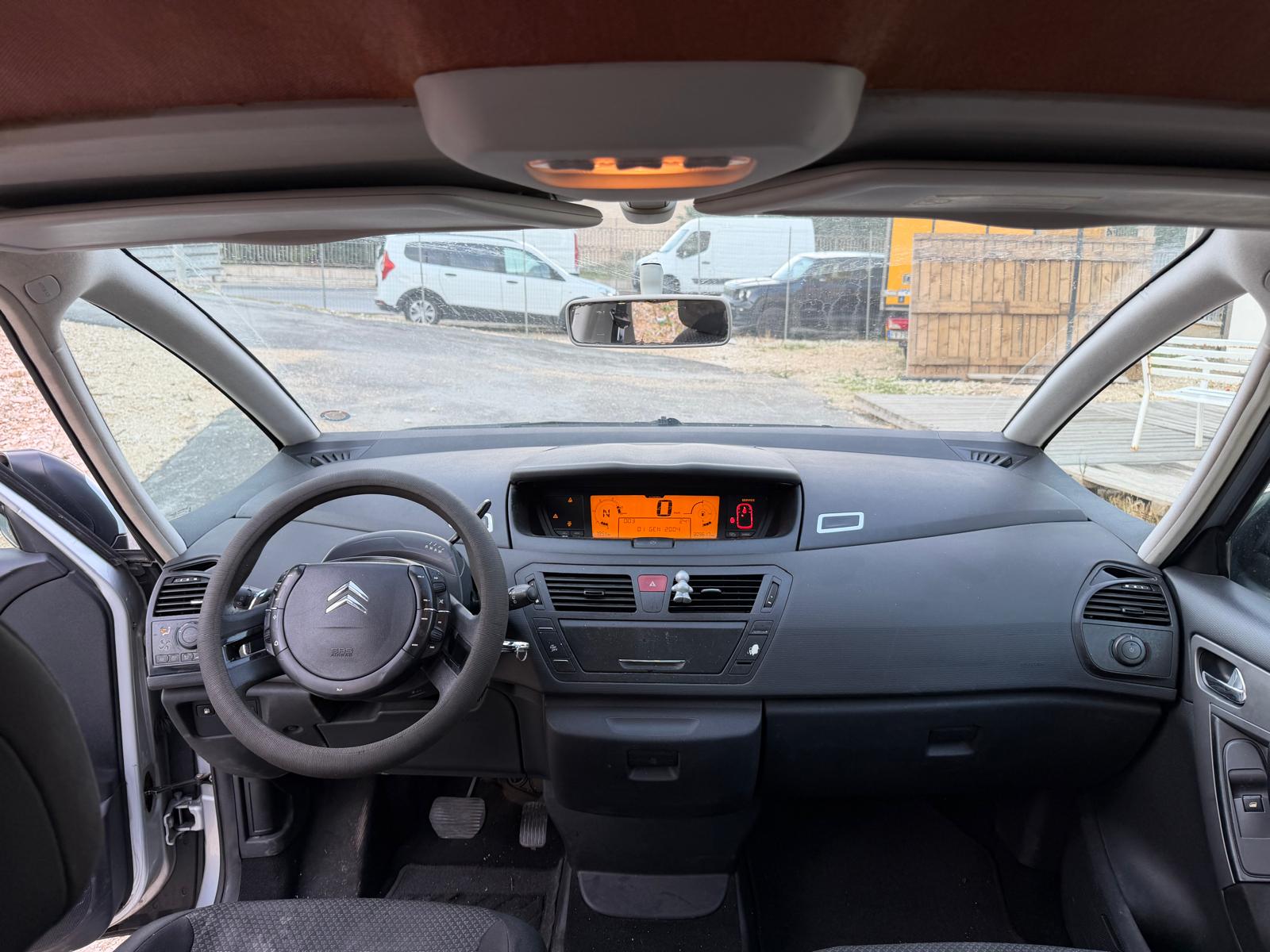 CITROEN C4 1.6 DIESEL 80.00 KW ANNO 2007 KM 309.000 CAMBIO AUTOMATICO € 1000.00 ⚠️ DIFETTO ALLA CENTRALINA DEL CAMBIO - immagine 6