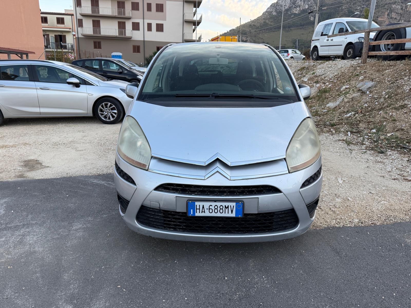 CITROEN C4 1.6 DIESEL 80.00 KW ANNO 2007 KM 309.000 CAMBIO AUTOMATICO € 1000.00 ⚠️ DIFETTO ALLA CENTRALINA DEL CAMBIO - immagine 10
